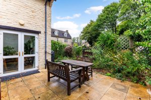 Photo 25- click for photo gallery